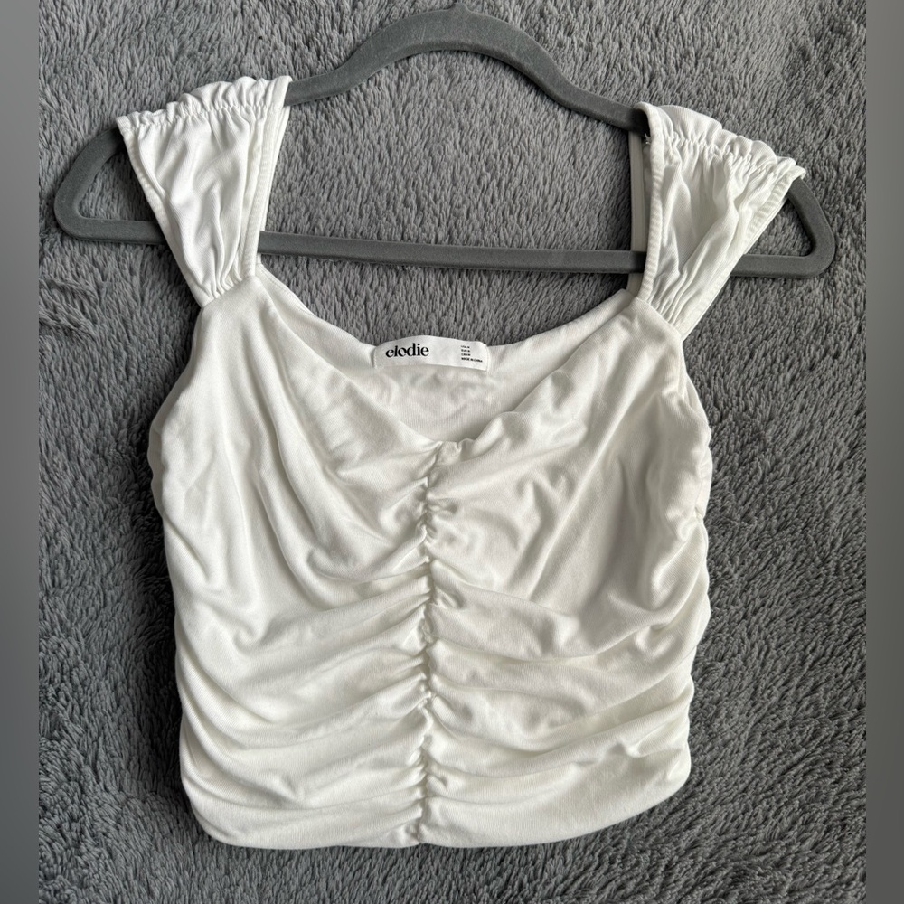 Brand - Elodie Shirred Crop Top
Size - Medium